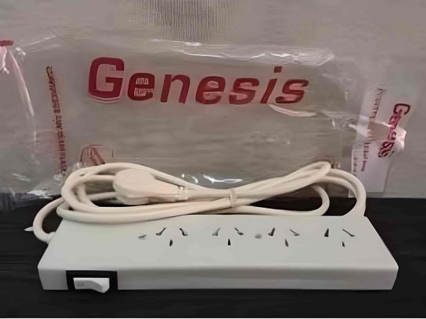 Zapatilla 4 tomas c/cable 3mts Genesis  [UM 1u | 30u]