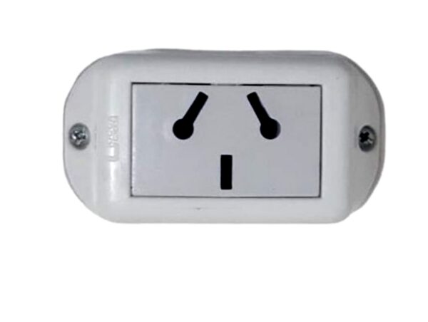 Linea de superficie tomacorriente Ciocca  [UM 1u | 120u]
