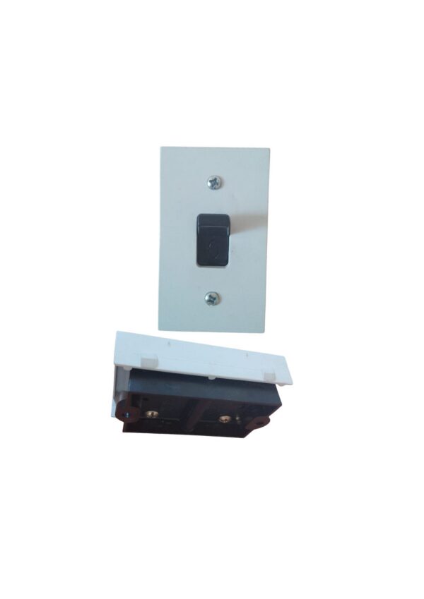 Linea spot modulo interruptor bip 20A  [UM 1u | 40u]