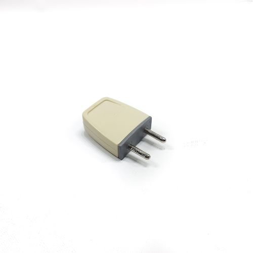Ficha macho marfil 10A  [UM 1u | 100u | 1000u]